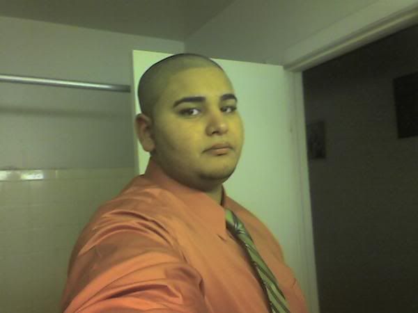 http://i77.photobucket.com/albums/j44/bigmanfromegypt/easterpic.jpg