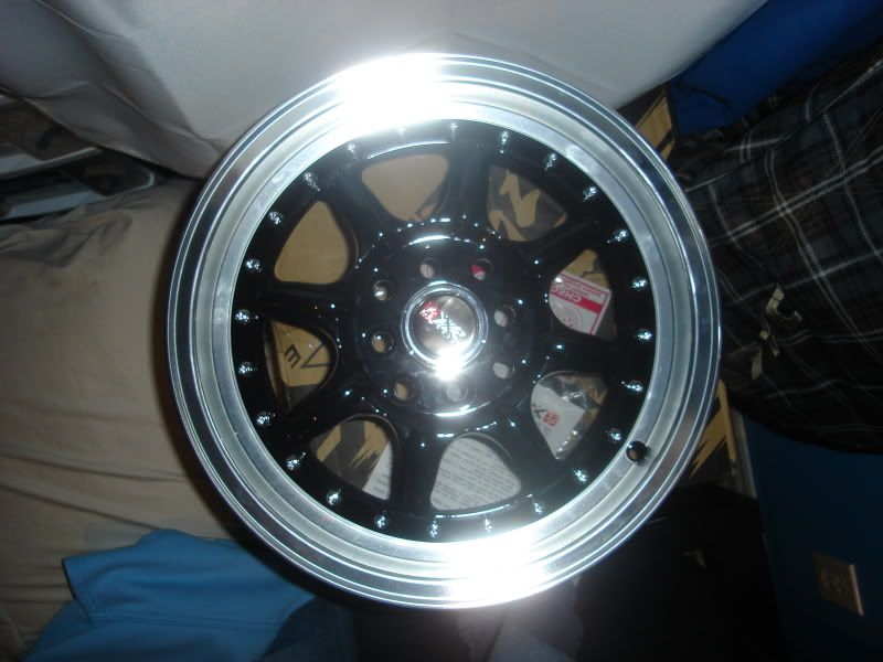 http://i77.photobucket.com/albums/j50/caicco123/randy%20rims/002-1.jpg