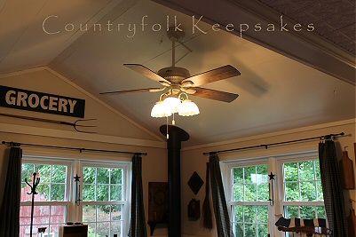 photo ceilingf5_zpskhuhi3bo.jpg
