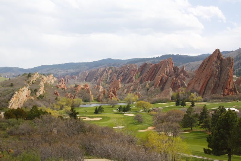 IMAGE: http://i77.photobucket.com/albums/j52/ameybrook/Photography/_MG_5753.jpg