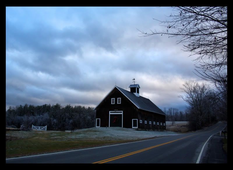 IMAGE: http://i77.photobucket.com/albums/j52/ameybrook/Photography/barn.jpg