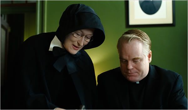 Meryl Streep & Philip Seymour Hoffman in 'Doubt'