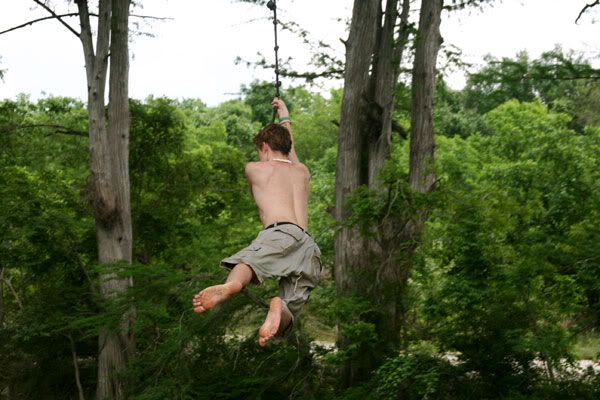 IMAGE: http://i77.photobucket.com/albums/j61/sharpfocus/8983a.jpg