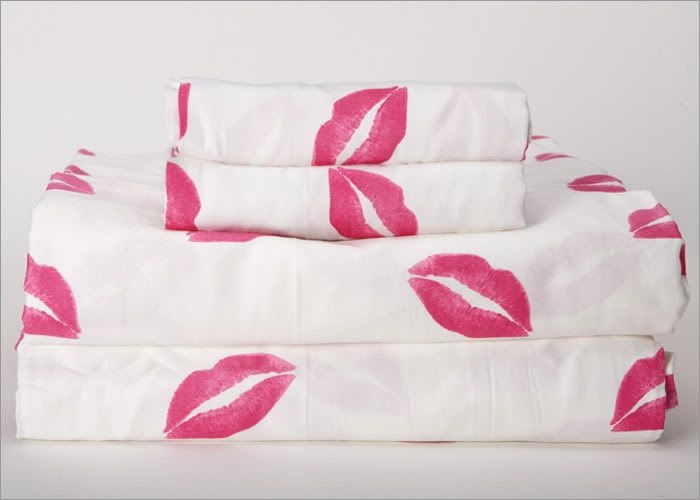 Charming and romantic, these Lip print Sheet sets and Duvet Covers are the 