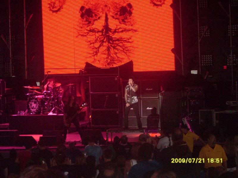 PAPA ROACH