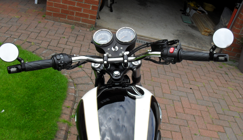 bar end mirrors with indicators