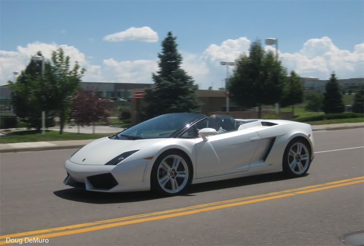 Ferrari 599 GTO in Black 1:43 Scale Diecast Car by Hot Wheels Elite T6932