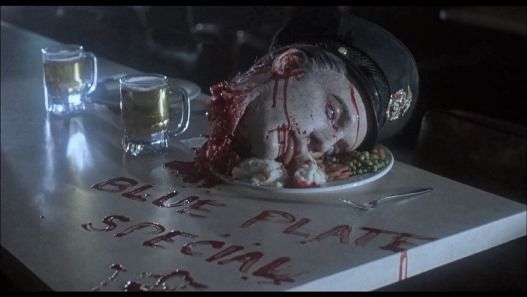  photo horror-show-1989-movie-pic3_zpsz22wa0rt.jpg