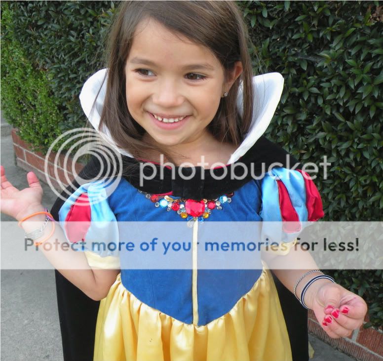 Custom Made OOAK Snow White German Child Costume 4 10